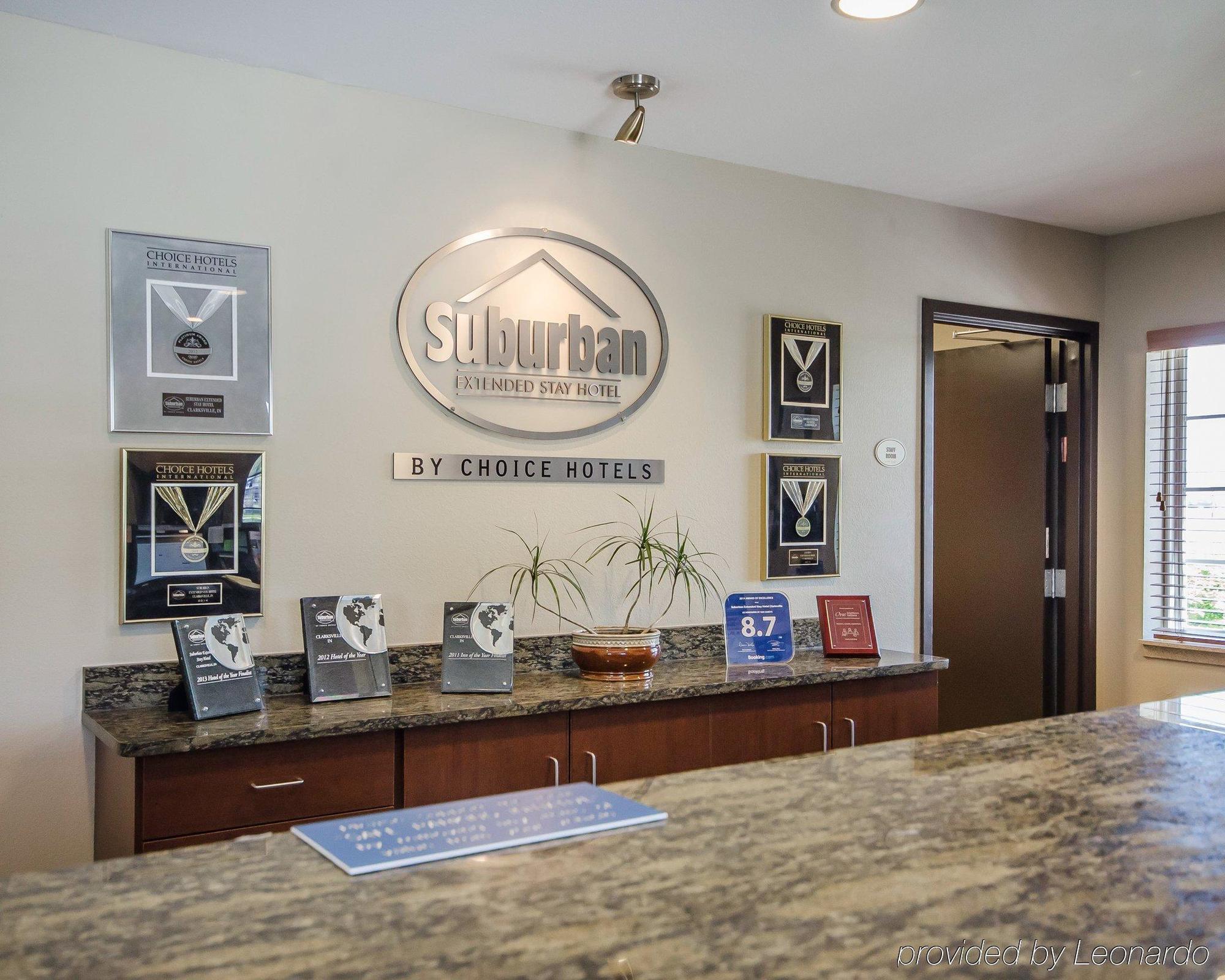 Suburban Studios Clarksville-Louisville North Екстер'єр фото